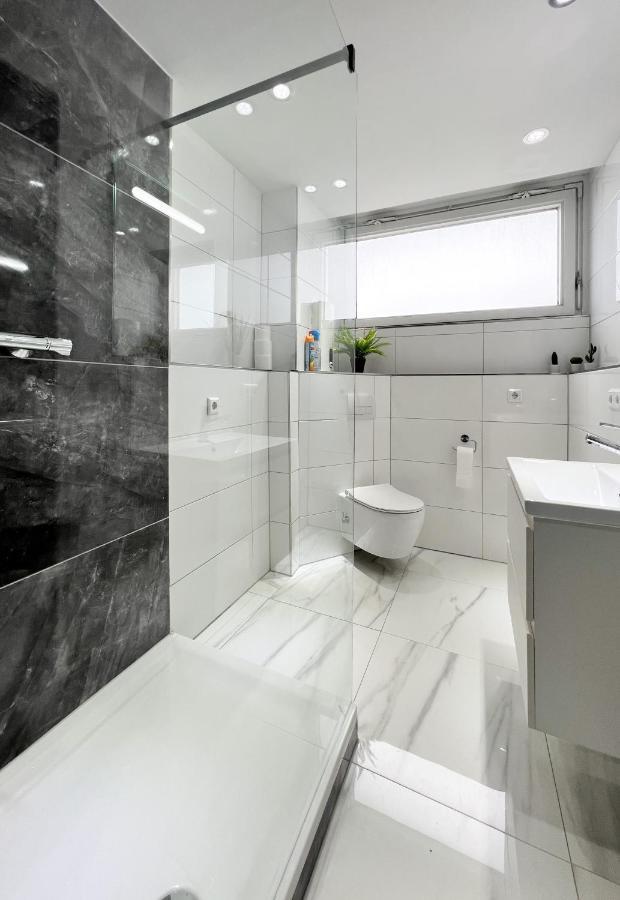 Modernes Apartment Mit Stil In City Lage Karlsruhe Buitenkant foto