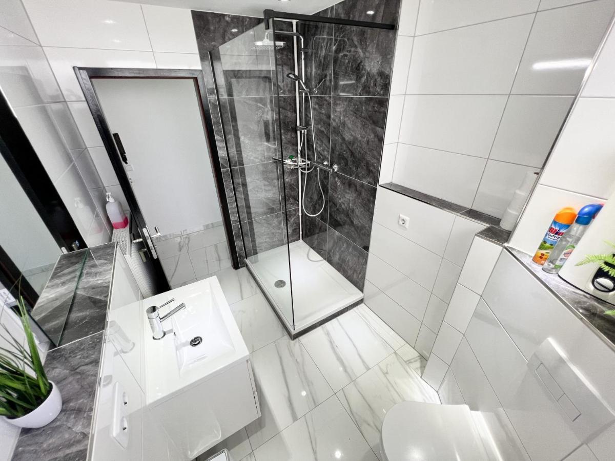 Modernes Apartment Mit Stil In City Lage Karlsruhe Buitenkant foto